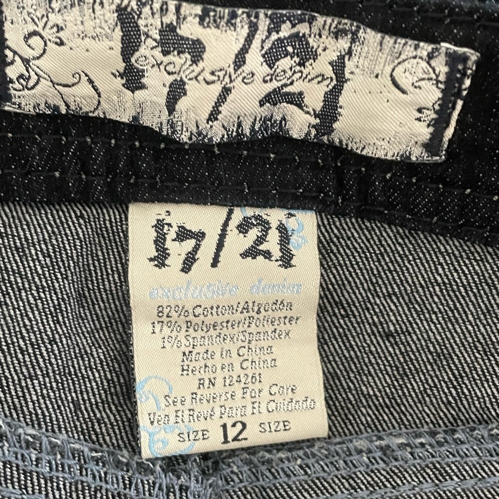 17/21 Exclusive Denim‎ Blue Straight Leg Jeans - Picture 8 of 11